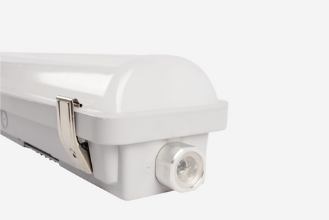 8 Ft Vapor Light 50w/60w/70w and 35k/4K/5K  #498